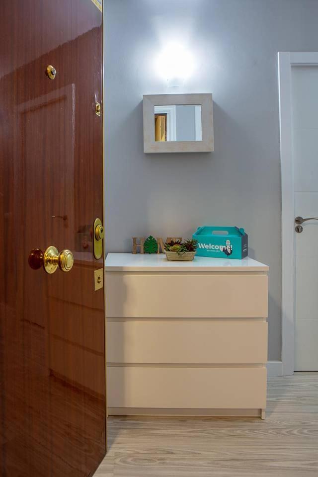 Lovely 3 Bedroom Apartment Next To Fuencarral Madri Exterior foto